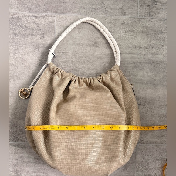 Michael Kors Annie Large Shoulder Tote - Picture 7 of 15